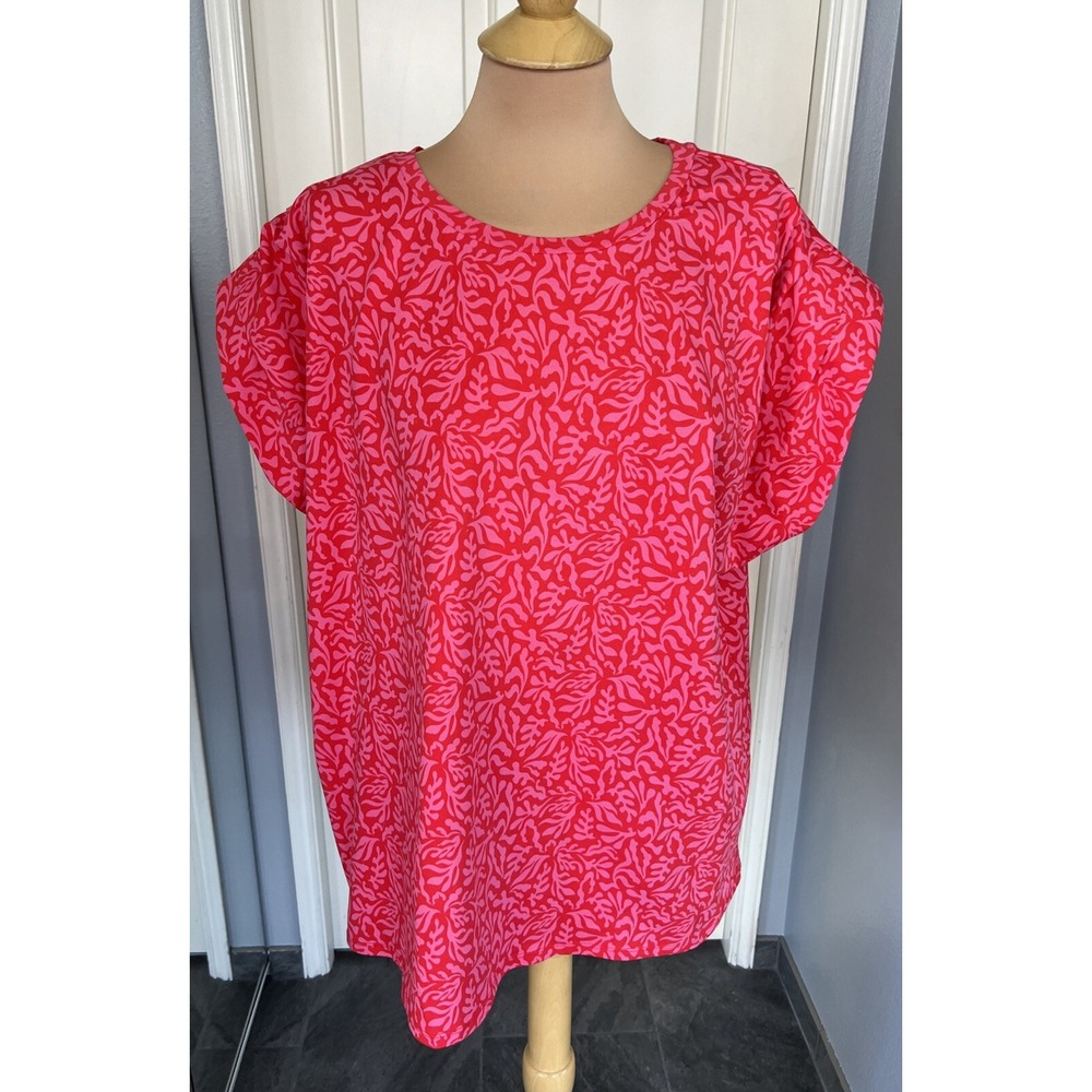 Chico's Women's Island Tuck Sleeve Tee Size XXL Shirt Red & Pink Print Resort